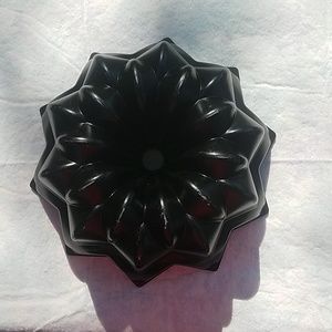 Nordic Ware Bunt Pan